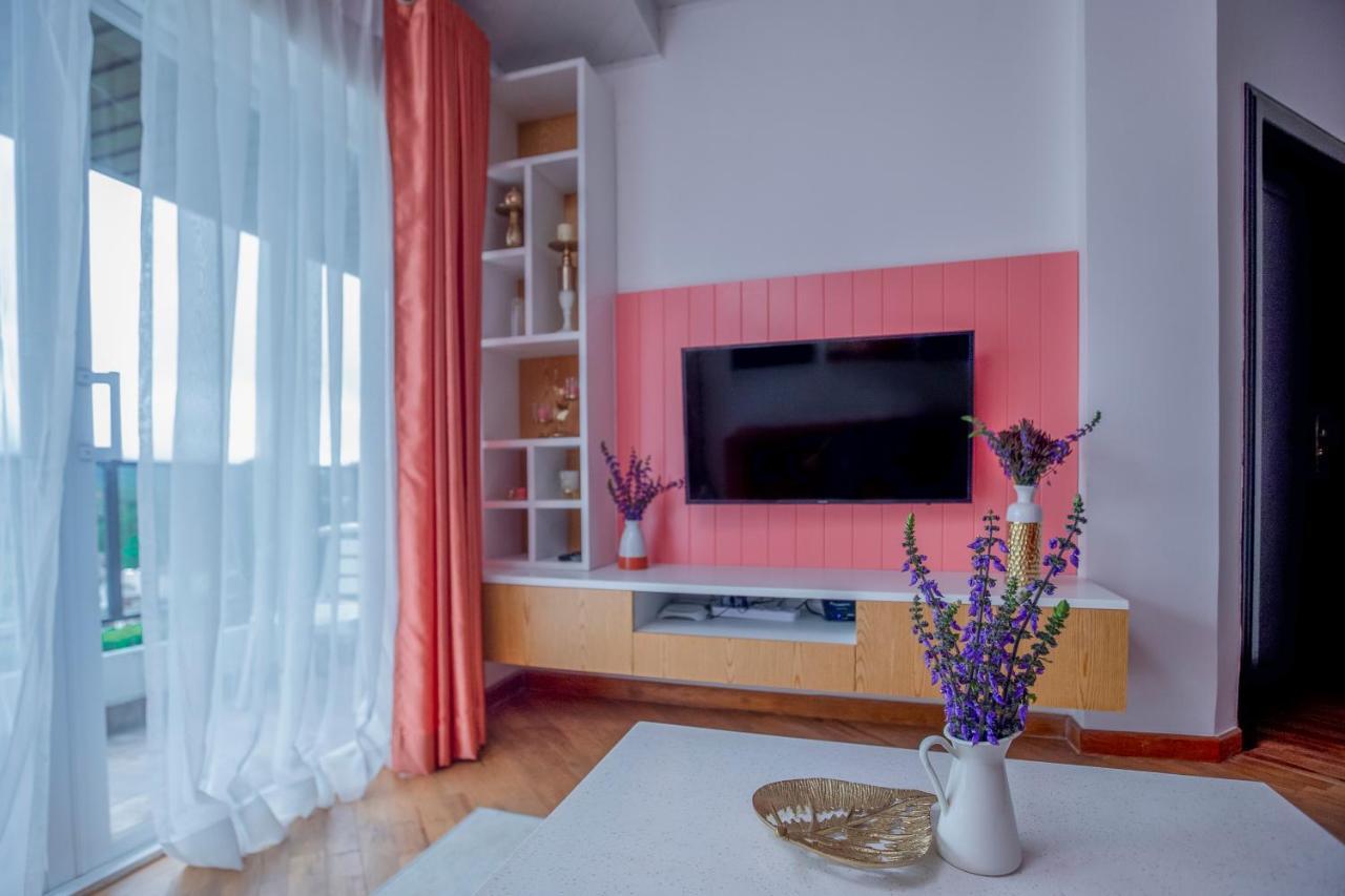 The Breeze Luxury Apartment ヌワラ・エリヤ エクステリア 写真