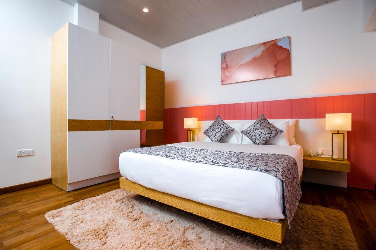 The Breeze Luxury Apartment ヌワラ・エリヤ エクステリア 写真